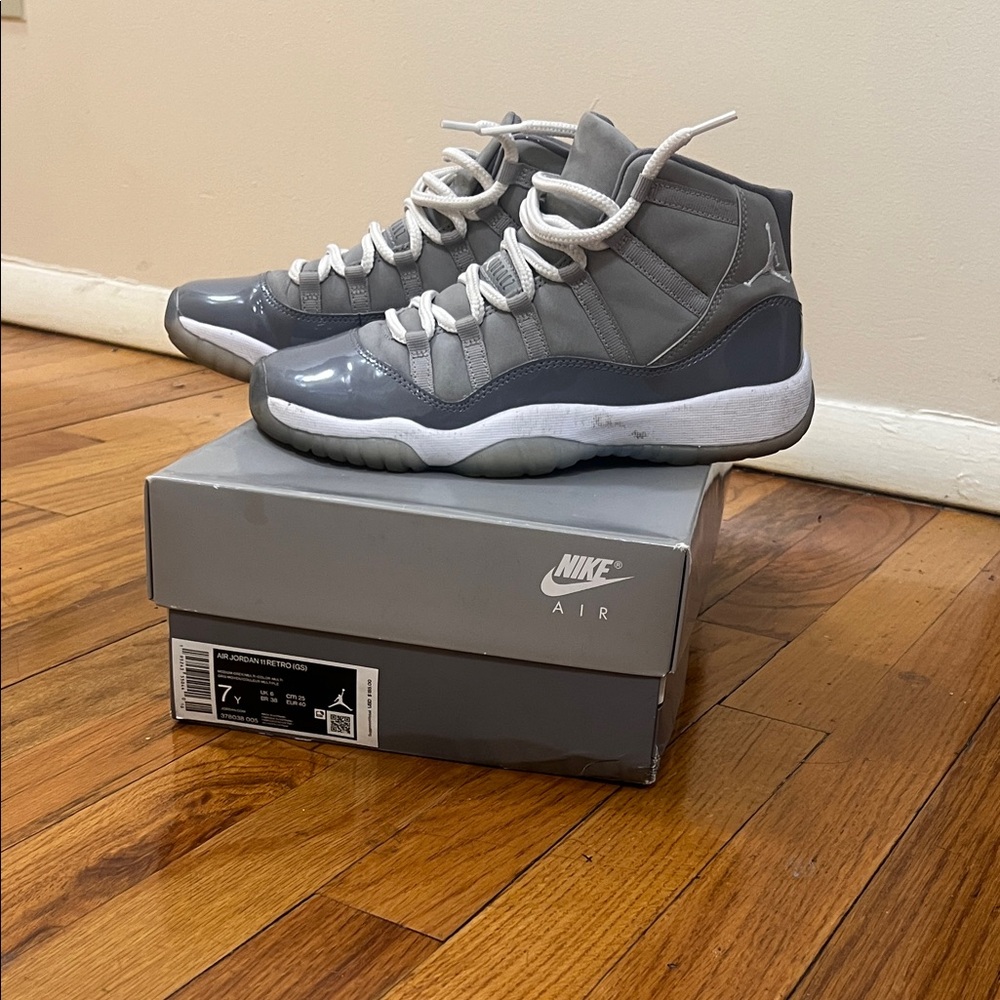 Jordan Cool Grey’s Size 7 GS